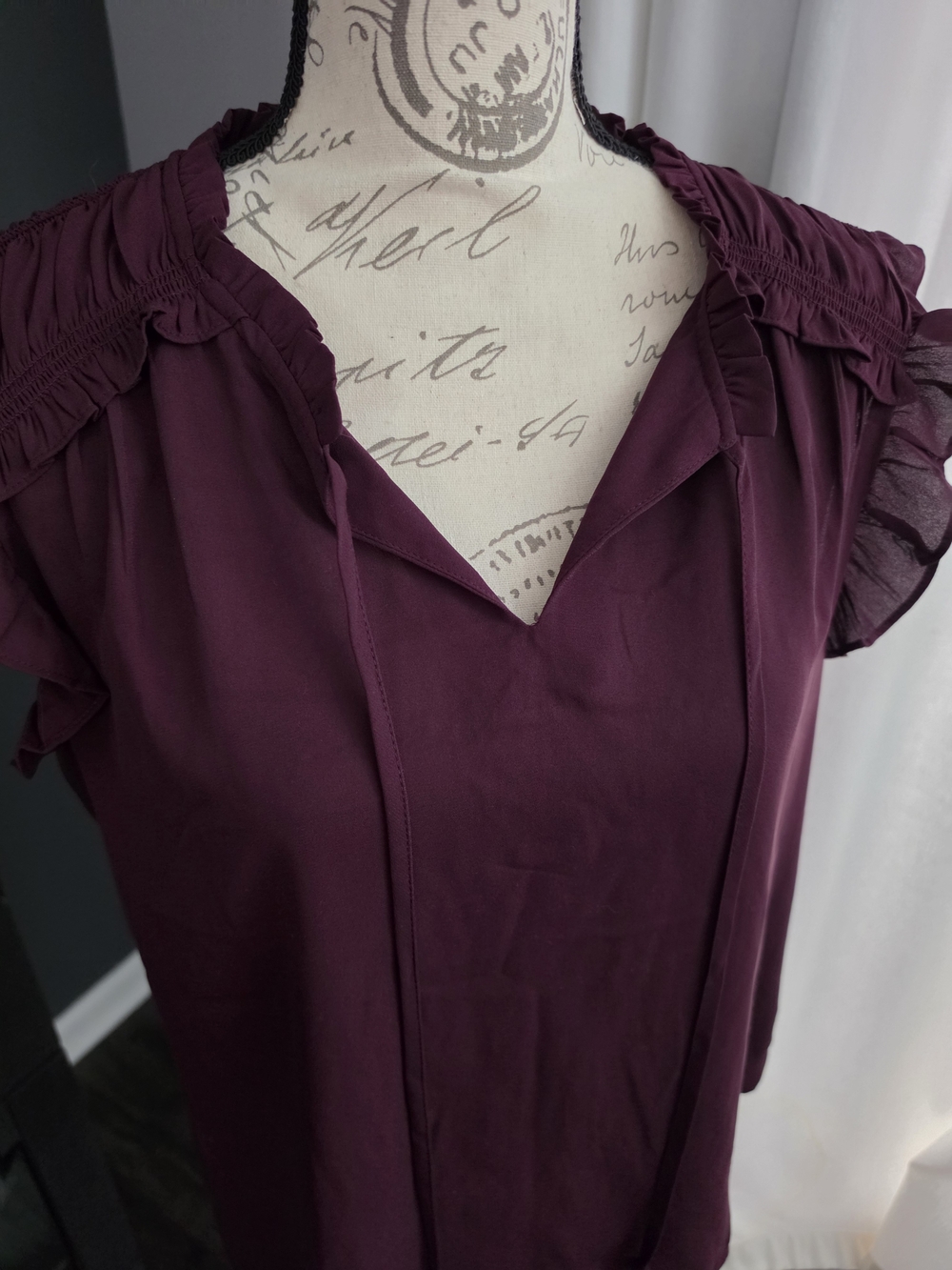 'Alva' Ruffle Detail Blouse - Picture 7 of 9